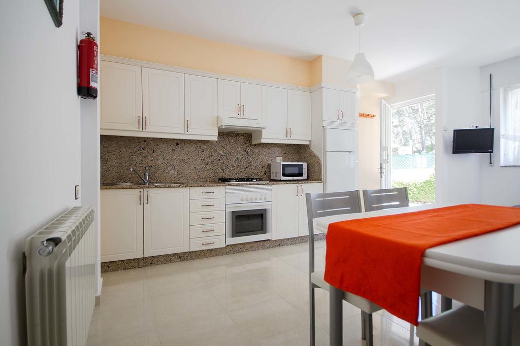 Apartamento Playa De Larino Gándara Kültér fotó